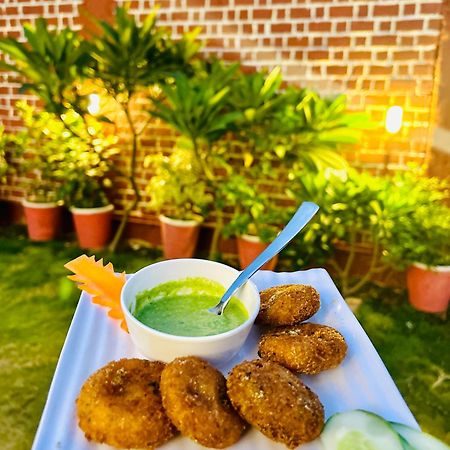Krishnam Resort Jabalpur Eksteriør billede