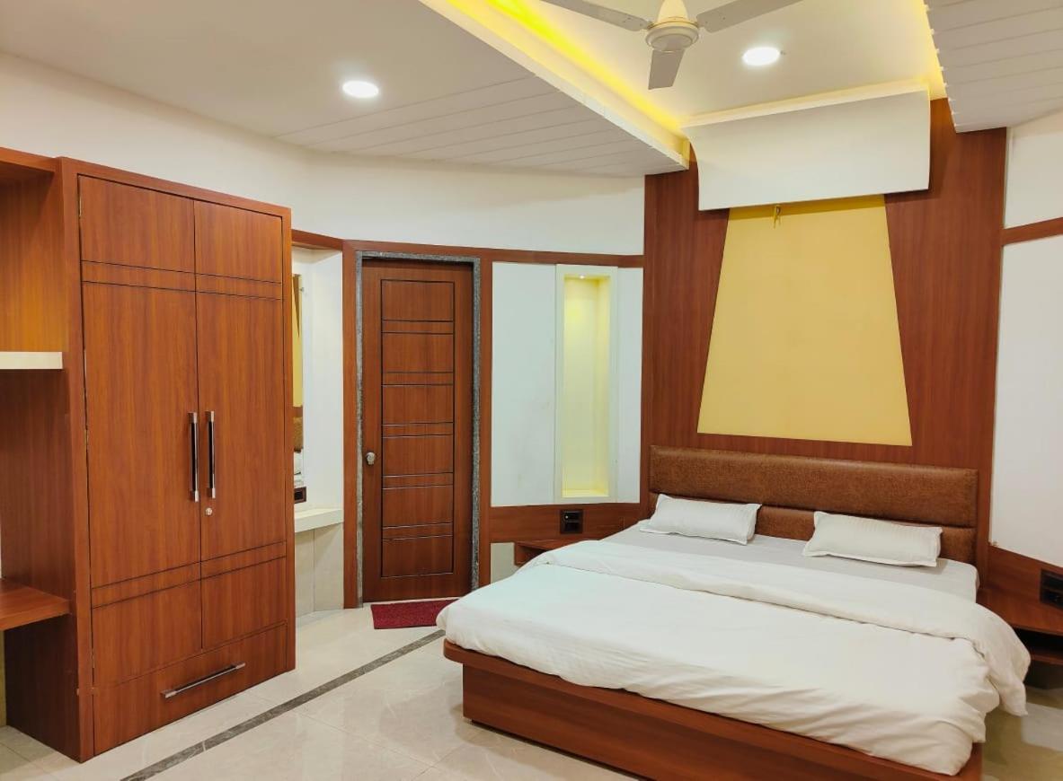 Krishnam Resort Jabalpur Eksteriør billede